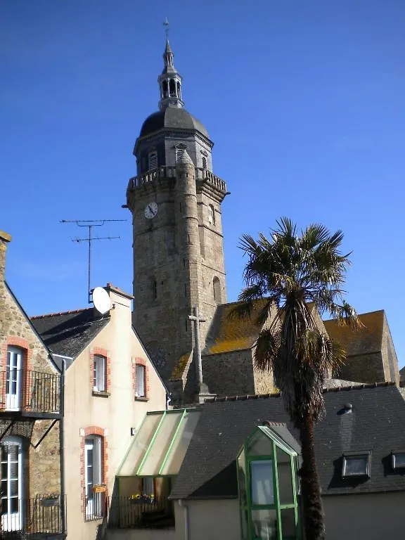 Contact Hotel - Hotel Le Lion D'Or Lamballe 2*,