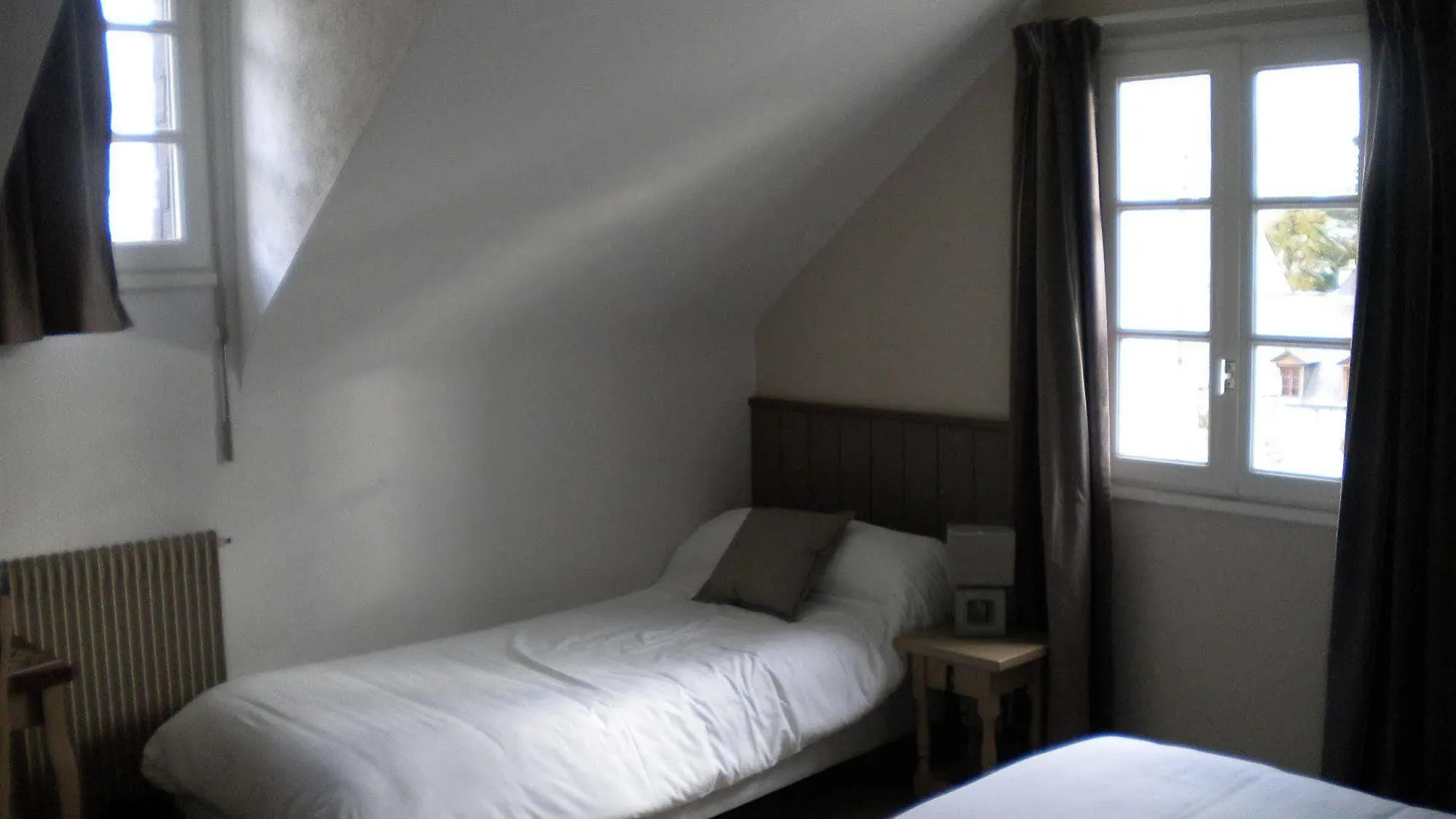 Contact Hotel - Hotel Le Lion D'Or Lamballe