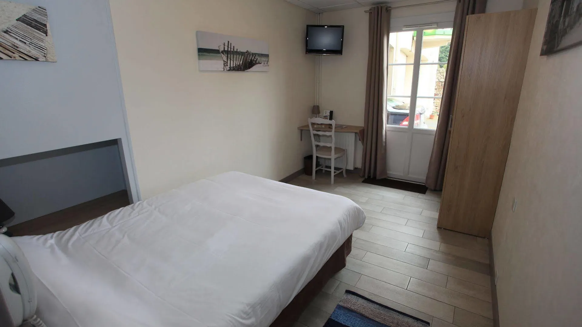 Contact Hotel - Hotel Le Lion D'Or Lamballe