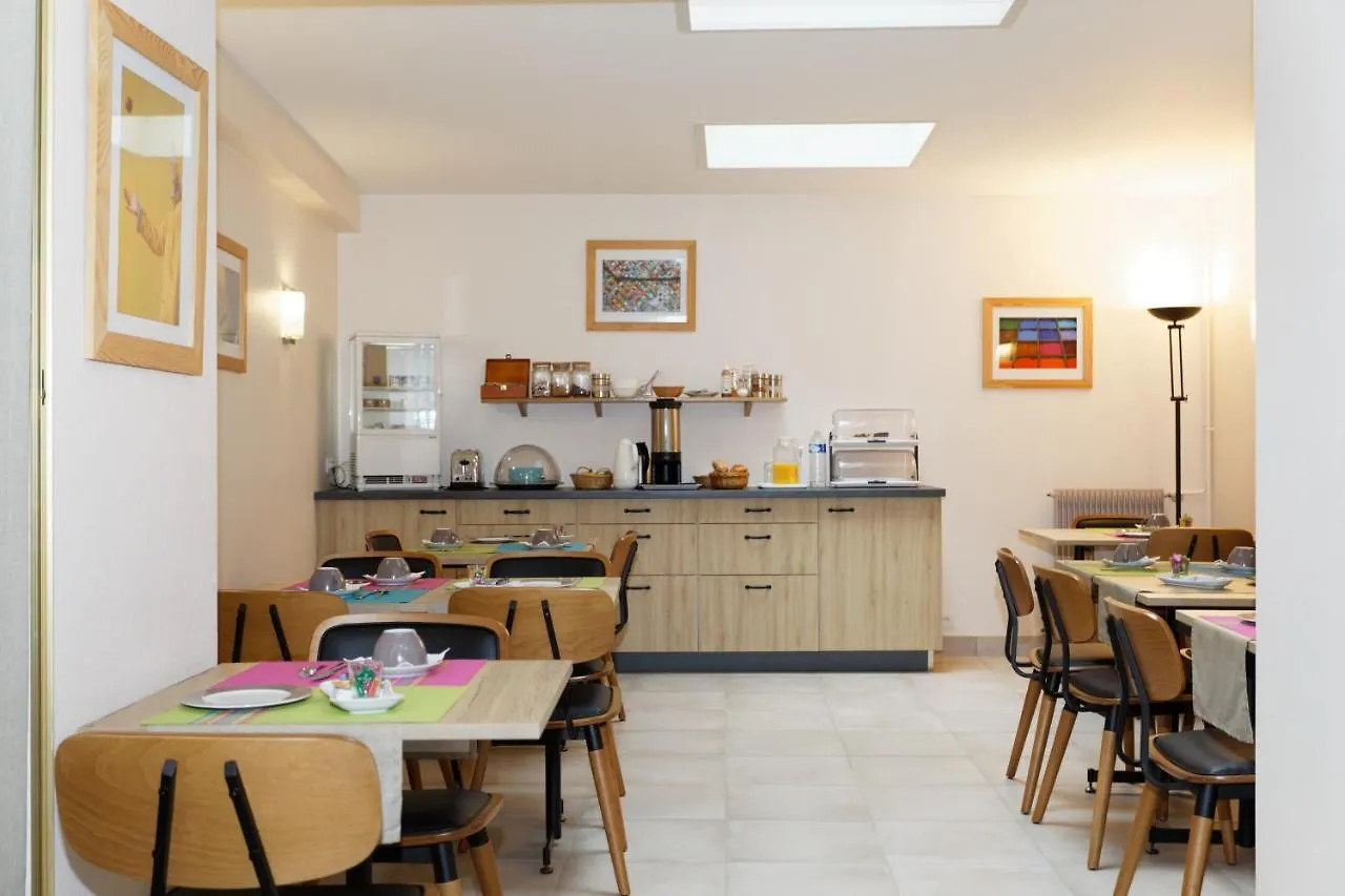 Contact Hotel - Hotel Le Lion D'Or Lamballe