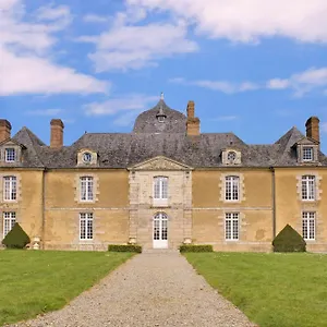 Country house Chateau Du Bois Glaume, Poligne