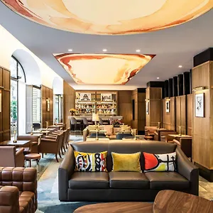 Hotel Sofitel Arc De Triomphe Parigi
