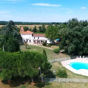  Couette-café Chateau La Loge France