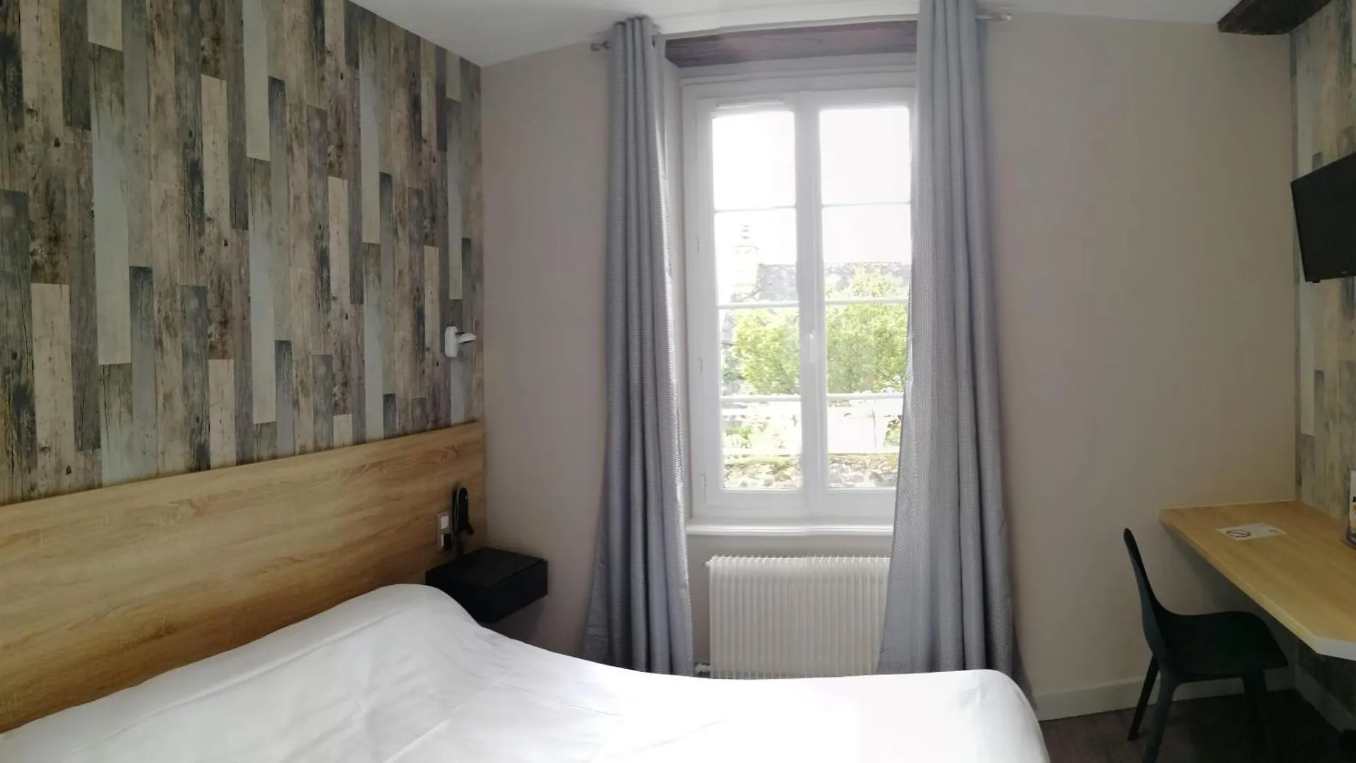 Contact Hotel - Hotel Le Lion D'Or Lamballe