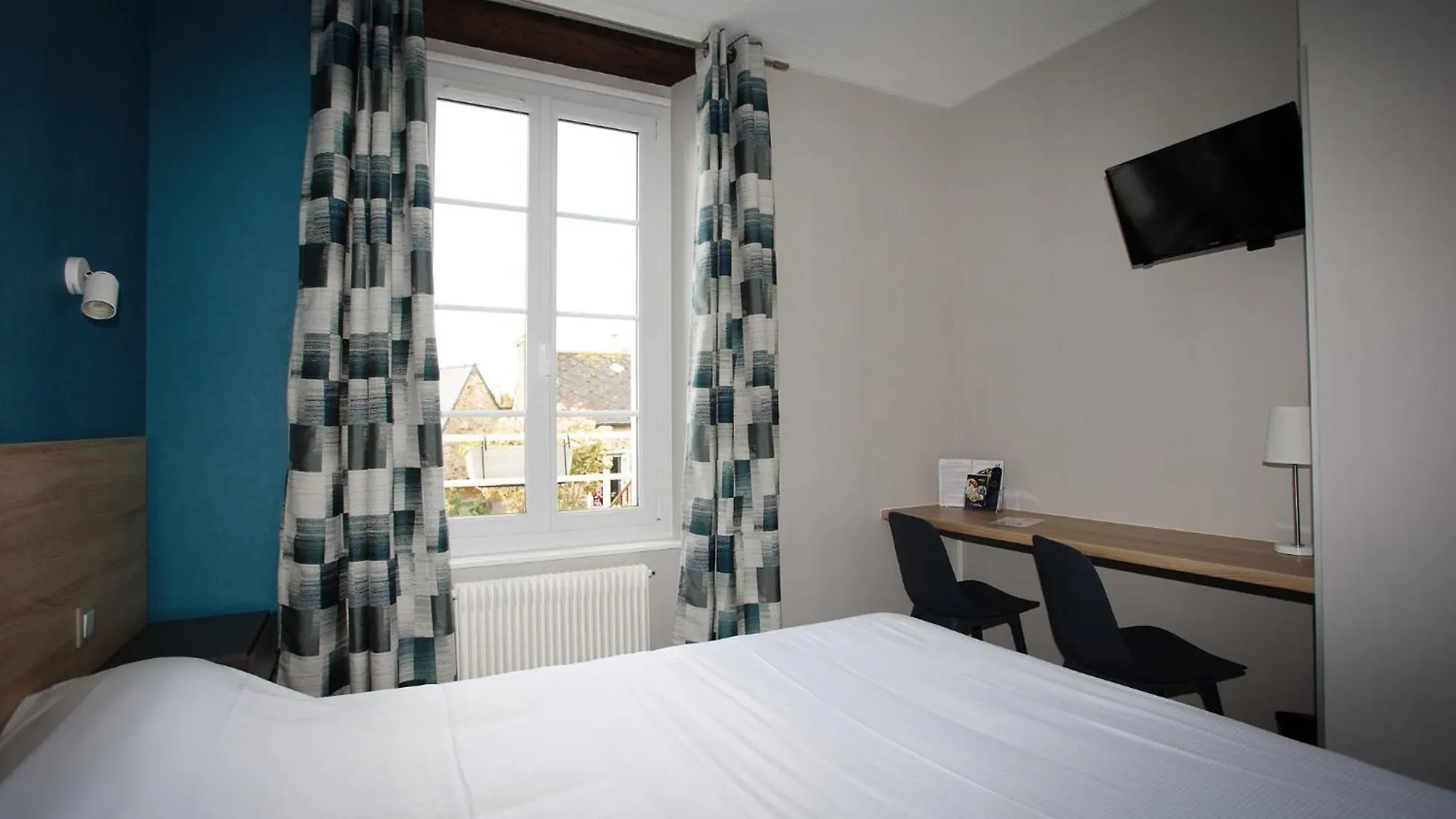 Contact Hotel - Hotel Le Lion D'Or Lamballe
